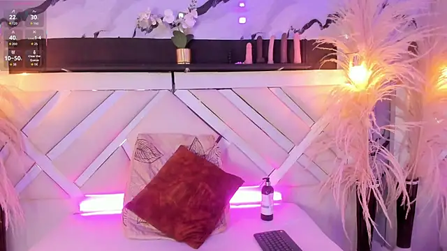 Zoe-Johnson  online show from 25, 4, 2026