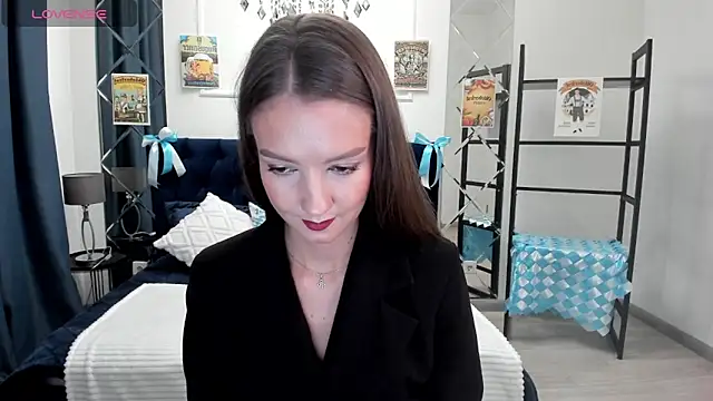 LoraSunnyy online show from 19, 9, 2025