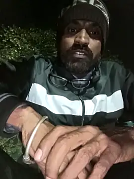 Snapshot of Mr_xxx007@xh chatting on 18, 12, 2025 Mr xxx007xh online show from 18, 12, 2025