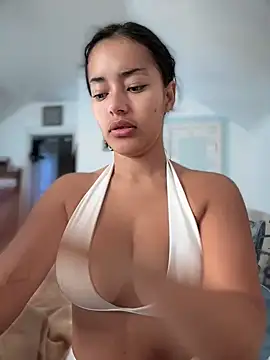 Snapshot of Risky_Workouts chatting on 10, 10, 2025 Risky Workouts online show from 10, 10, 2025