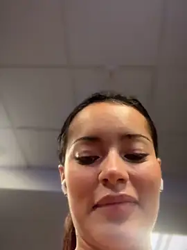 Snapshot of Risky_Workouts chatting on 2, 2, 2026 Risky Workouts online show from 2, 2, 2026