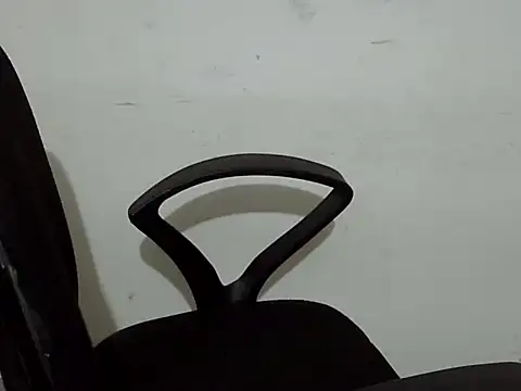 Snapshot of Mon-Luv chatting on 20, 2, 2026 Mon-Luv online show from 20, 2, 2026