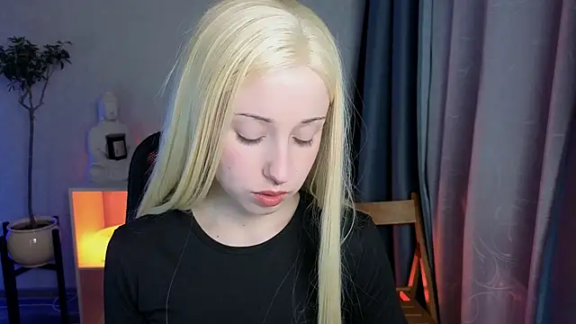 YukiMisa online show from 15, 4, 2026