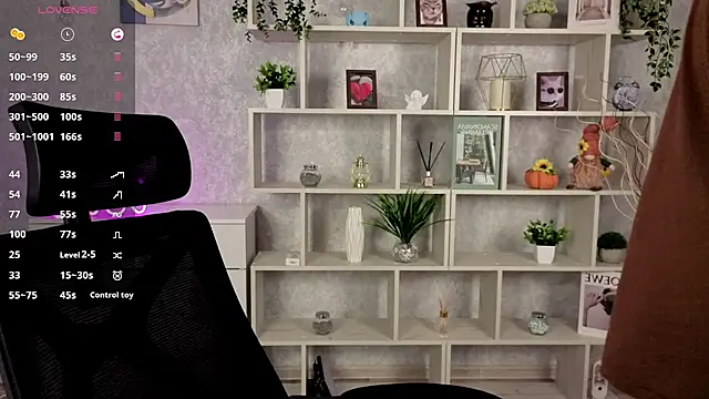 EchoBloom online show from 1, 11, 2025