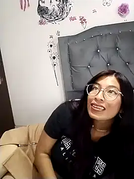 Snapshot of Megan_Darcy chatting on 16, 3, 2026 Megan Darcy online show from 16, 3, 2026