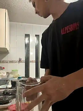 Snapshot of lordpussy__ chatting on 11, 11, 2025 lordpussy online show from 11, 11, 2025