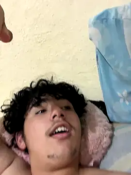 Casal-foda braba online show from 4, 10, 2025