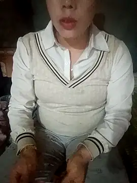 Phuong xxx online show from 25, 2, 2026