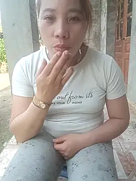 Phuong xxx online show from 2, 3, 2026