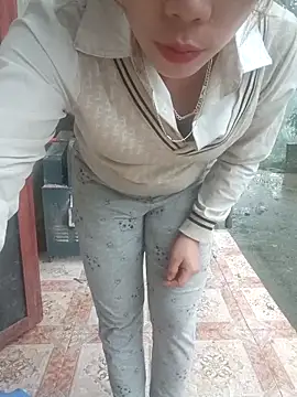 Phuong xxx online show from 8, 3, 2026