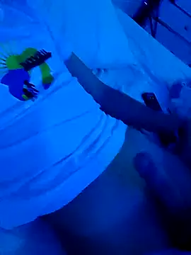 Snapshot of matiatr1112 chatting on 9, 11, 2025 matiatr1112 online show from 9, 11, 2025