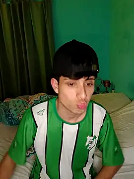 Snapshot of matiatr1112 chatting on 9, 11, 2025 matiatr1112 online show from 9, 11, 2025