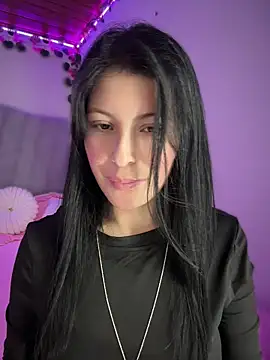 Snapshot of Mia_salinass chatting on 2, 5, 2026 Mia salinass online show from 2, 5, 2026