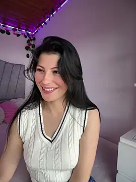 Snapshot of Mia_salinass chatting on 3, 6, 2026 Mia salinass online show from 3, 6, 2026