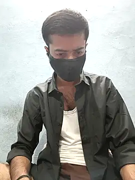 GirlsCrush  online show from 1, 11, 2025