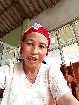 Snapshot of me-cute chatting on 3, 10, 2025 me-cute online show from 3, 10, 2025