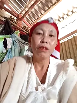 Snapshot of me-cute chatting on 20, 10, 2025 me-cute online show from 20, 10, 2025