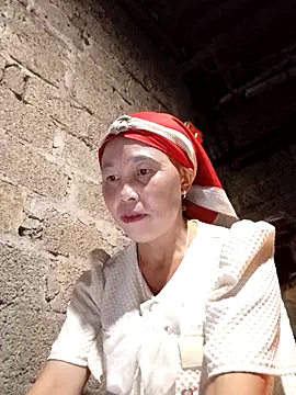 Snapshot of me-cute chatting on 20, 10, 2025 me-cute online show from 20, 10, 2025