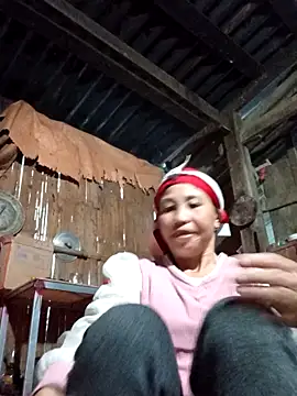 Snapshot of me-cute chatting on 23, 10, 2025 me-cute online show from 23, 10, 2025