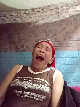 Snapshot of me-cute chatting on 27, 10, 2025 me-cute online show from 27, 10, 2025