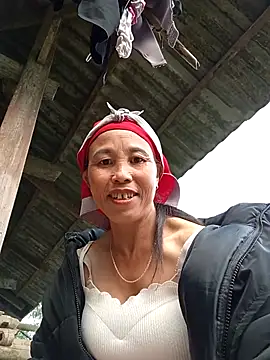 Snapshot of me-cute chatting on 30, 10, 2025 me-cute online show from 30, 10, 2025