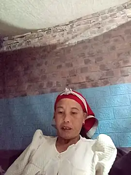 Snapshot of me-cute chatting on 5, 11, 2025 me-cute online show from 5, 11, 2025