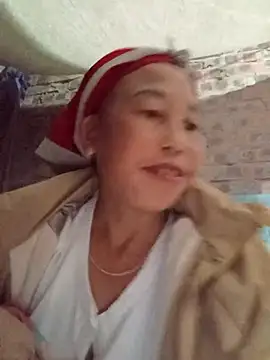 Snapshot of me-cute chatting on 6, 11, 2025 me-cute online show from 6, 11, 2025