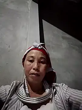 Snapshot of me-cute chatting on 9, 11, 2025 me-cute online show from 9, 11, 2025