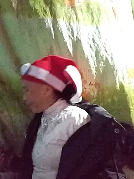 Snapshot of me-cute chatting on 13, 11, 2025 me-cute online show from 13, 11, 2025