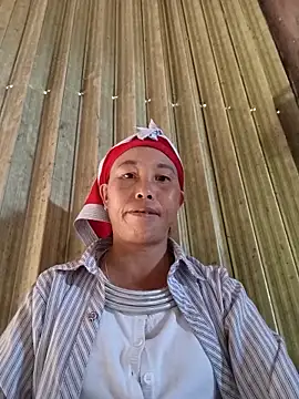 Snapshot of me-cute chatting on 15, 11, 2025 me-cute online show from 15, 11, 2025