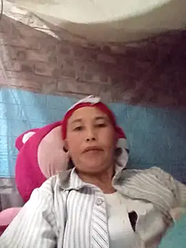 Snapshot of me-cute chatting on 15, 11, 2025 me-cute online show from 15, 11, 2025