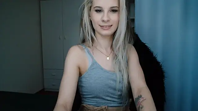 KristineGlow online show from 24, 6, 2026