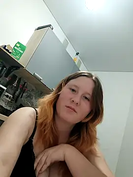 MiaKissy online show from 13, 9, 2025