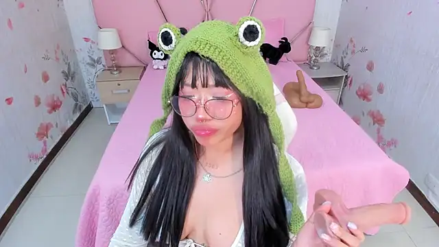 SafiroAgataaa online show from 19, 11, 2025