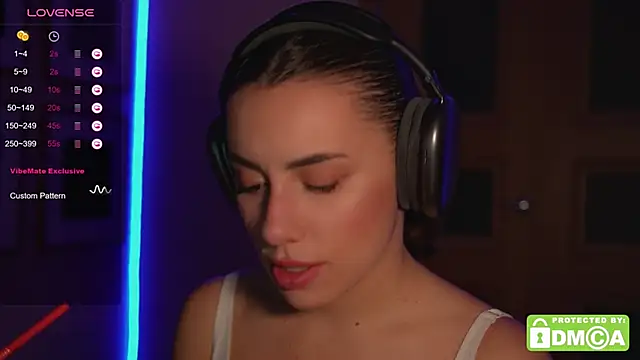 KateCarrey online show from 10, 9, 2025