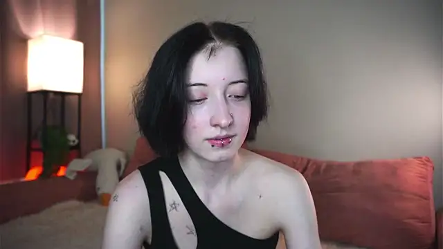 JuanaFriesz online show from 25, 4, 2026