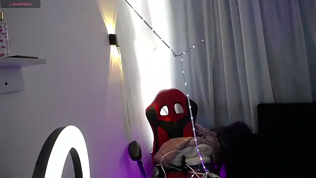 Annie A  online show from 3, 10, 2025