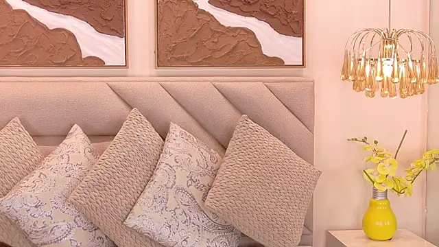 kendalFox  online show from 21, 10, 2025