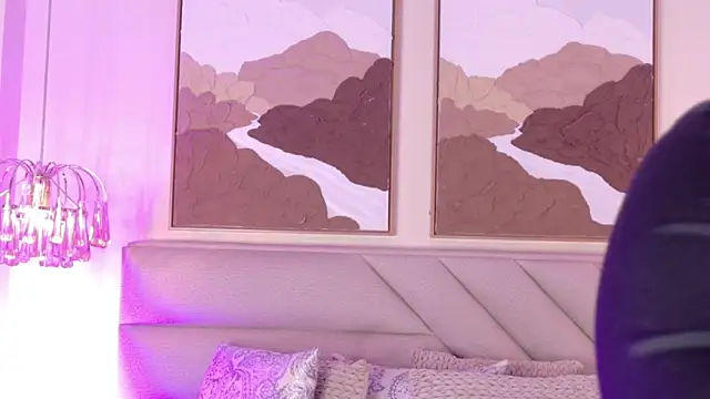 kendalFox  online show from 16, 11, 2025