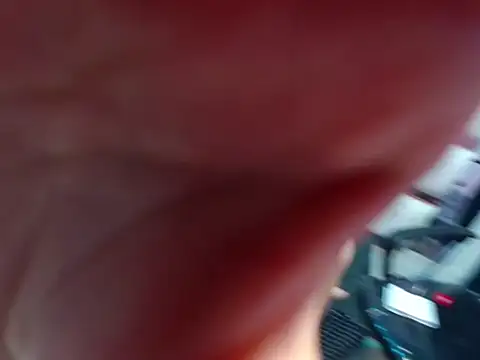 Gigi Glase online show from 15, 9, 2025