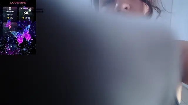 SammySmall F w online show from 17, 2, 2026