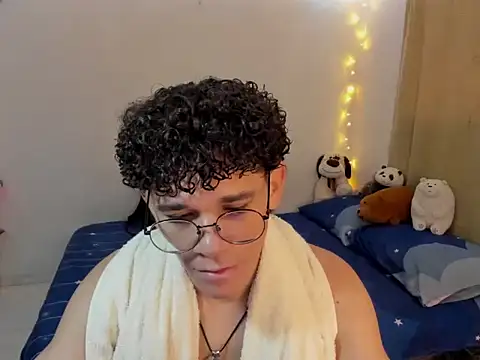 Tom Blues online show from 11, 11, 2025