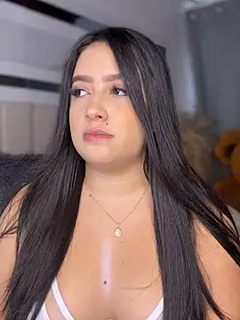 Emiily Moore1 online show from 26, 11, 2025