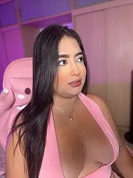 Emiily Moore1 online show from 10, 6, 2026