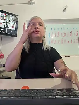 Sun Sooll  online show from 16, 3, 2026