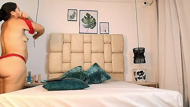 elizawiliamst online show from 10, 9, 2025