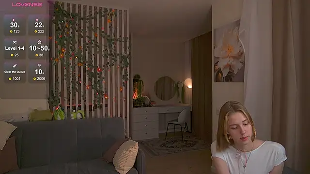 Snapshot of sofiapurex chatting on 13, 11, 2025 sofiapurex online show from 13, 11, 2025