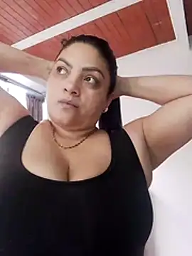 tiffany Johnson1 online show from 19, 4, 2026