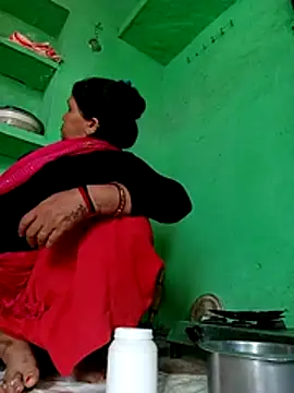 Manavi x online show from 6, 7, 2026