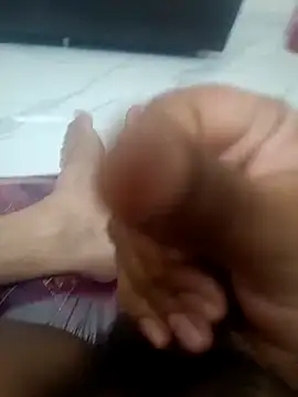 Snapshot of bobby3374 chatting on 23, 11, 2025 bobby3374 online show from 23, 11, 2025